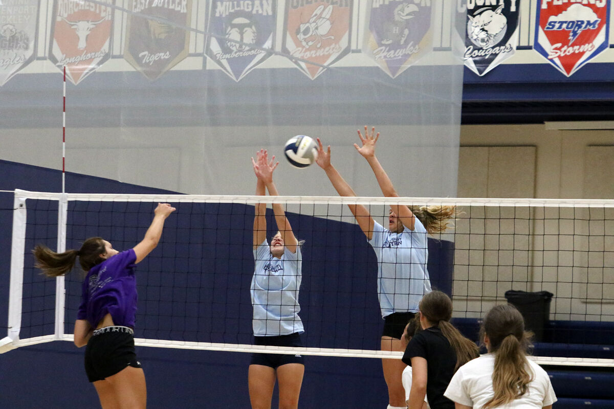 Cross County Volleyball Camp (19).JPG